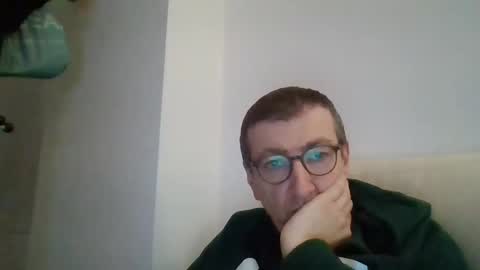 Snapshot of kolesie7 chatting on 03-07-25, 06:11 JUAN CARLOS online show from 03-07-25, 06:11