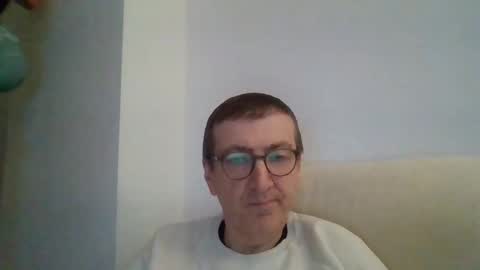 Snapshot of kolesie7 chatting on 03-11-25, 06:41 JUAN CARLOS online show from 03-11-25, 06:41