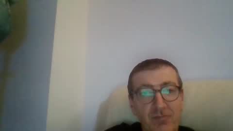 Snapshot of kolesie7 chatting on 09-20-25, 10:22 JUAN CARLOS online show from 09-20-25, 10:22