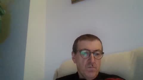 Snapshot of kolesie7 chatting on 09-25-25, 06:55 JUAN CARLOS online show from 09-25-25, 06:55