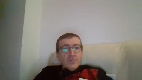Snapshot of kolesie7 chatting on 09-27-25, 10:04 JUAN CARLOS online show from 09-27-25, 10:04