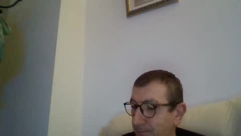 Snapshot of kolesie7 chatting on 10-08-25, 07:00 JUAN CARLOS online show from 10-08-25, 07:00