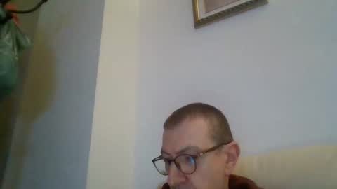 Snapshot of kolesie7 chatting on 11-03-25, 06:53 JUAN CARLOS online show from 11-03-25, 06:53