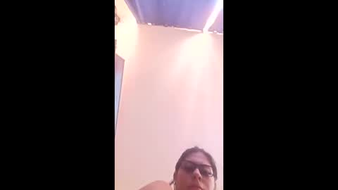 Konny and Laila online show from 03-11-26, 06:36