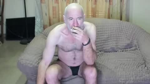 Snapshot of konstantin1970 chatting on 02-11-25, 12:27 konstantin1970 online show from 02-11-25, 12:27