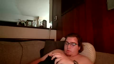 Snapshot of koolantmc2286496 chatting on 07-06-26, 01:57 Koolantmc online show from 07-06-26, 01:57