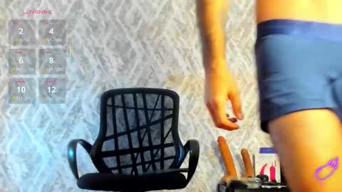 Snapshot of kopular chatting on 02-25-25, 08:14 Diego y Edgar online show from 02-25-25, 08:14