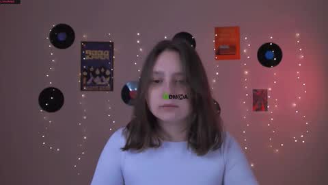 shy Kora online show from 03-08-26, 09:02