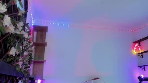 Kora Red online show from 01-06-26, 01:26