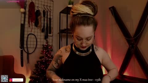 Snapshot of koracrosbie chatting on 12-03-24, 01:54 Kora TG channel online show from 12-03-24, 01:54