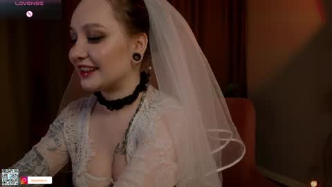 Snapshot of koracrosbie chatting on 01-04-25, 01:31 Kora TG channel online show from 01-04-25, 01:31