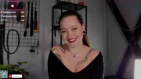 Snapshot of koracrosbie chatting on 02-25-25, 07:36 Kora TG channel online show from 02-25-25, 07:36