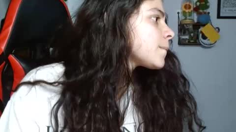 Karoll online show from 12-13-24, 04:00