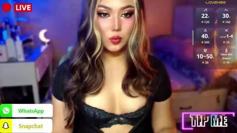 MISS ALICIA online show from 10-20-25, 01:06