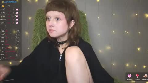 Snapshot of kortny_yo chatting on 02-27-25, 11:48 Kortny online show from 02-27-25, 11:48