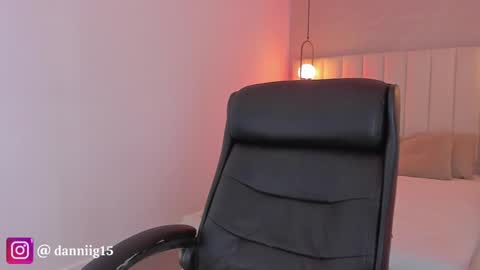 K O S M I C online show from 02-05-25, 12:49