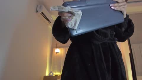 K O S M I C online show from 02-28-25, 06:52