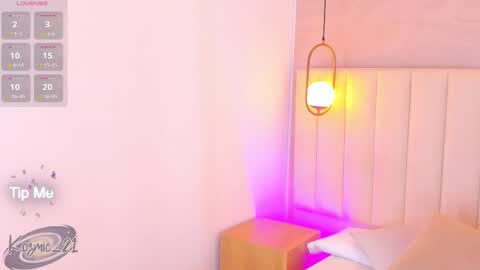 K O S M I C online show from 11-23-25, 01:44