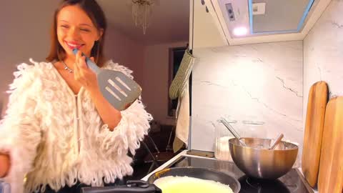 Snapshot of kossie_ chatting on 02-01-25, 03:39 kossie_ online show from 02-01-25, 03:39