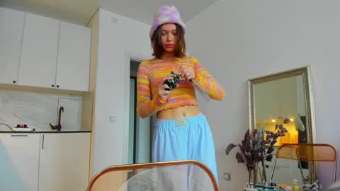 Snapshot of kossie_ chatting on 02-06-25, 11:54 kossie_ online show from 02-06-25, 11:54