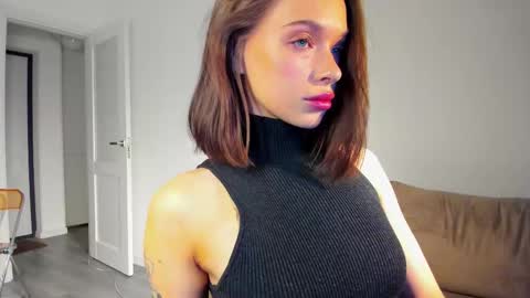 Snapshot of kossie_ chatting on 11-27-25, 08:33 kossie_ online show from 11-27-25, 08:33