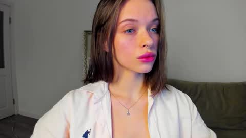 Snapshot of kossie_ chatting on 11-30-25, 11:42 kossie_ online show from 11-30-25, 11:42