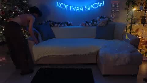 Kottyaa cb FOLLOWING  online show from 01-03-25, 03:05