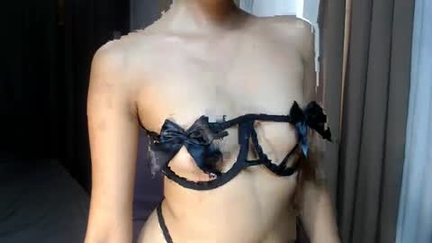 Snapshot of kourtneyluv_ chatting on 01-21-25, 05:38 kourtneyluv online show from 01-21-25, 05:38