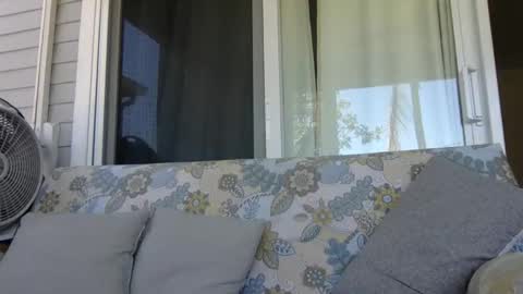 koyoteej online show from 02-28-25, 05:59