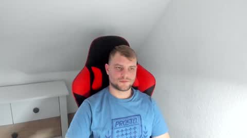 Bartek online show from 01-20-25, 03:07