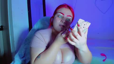 Khloe online show from 02-22-25, 07:23