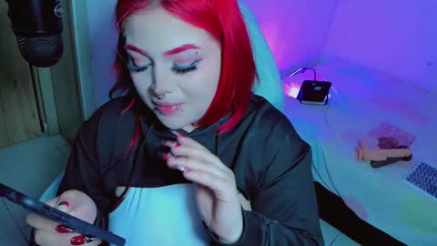 Khloe online show from 02-26-25, 10:04