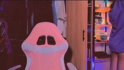 Khloe online show from 03-15-26, 05:24