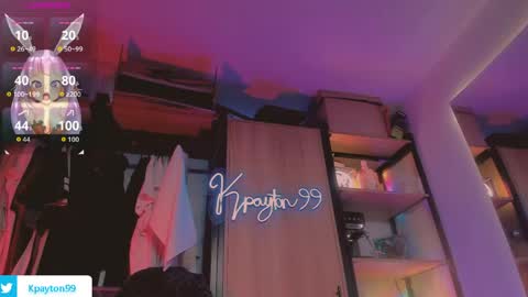 Snapshot of kpayton99 chatting on 05-24-26, 11:10 Khloe online show from 05-24-26, 11:10