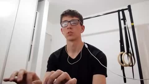 Snapshot of kpo10 chatting on 11-25-25, 11:32 Facu online show from 11-25-25, 11:32