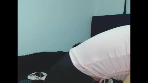 kratos_and_afrodita online show from 10-11-25, 06:50