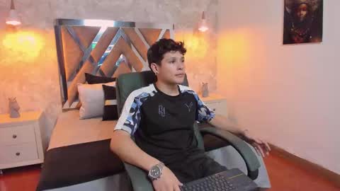 Snapshot of kraven_lust chatting on 09-17-25, 03:08 Kraven online show from 09-17-25, 03:08