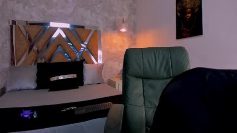 Kraven online show from 12-21-25, 03:13