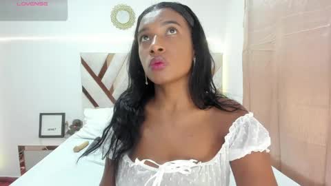 Krisvany online show from 05-29-26, 01:09