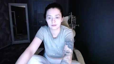 Snapshot of kris_again chatting on 03-10-25, 02:28 Kris online show from 03-10-25, 02:28