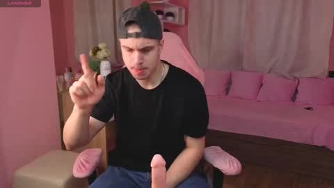 Snapshot of kris_braun chatting on 03-08-26, 11:58 kris_braun online show from 03-08-26, 11:58