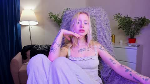 kris_grant online show from 01-25-25, 10:29