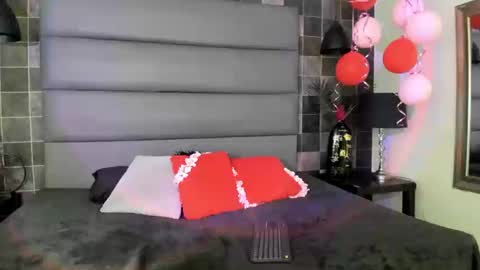 kriss online show from 09-20-25, 04:57