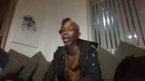 Snapshot of krisangels1 chatting on 10-04-25, 09:13 Kris and Angels Summer Snowy IvY online show from 10-04-25, 09:13