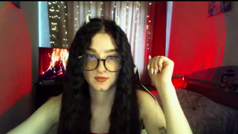 Snapshot of krisbadass chatting on 09-16-25, 07:20 Kris online show from 09-16-25, 07:20