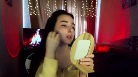 Snapshot of krisbadass chatting on 10-26-25, 07:03 Kris online show from 10-26-25, 07:03