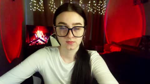 Snapshot of krisbadass chatting on 11-03-25, 08:04 Kris online show from 11-03-25, 08:04