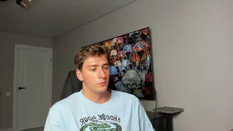 Snapshot of krishort chatting on 06-15-26, 08:38 krishort online show from 06-15-26, 08:38