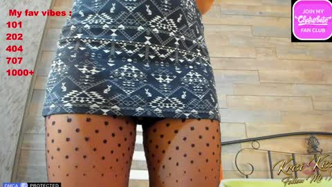 KrisiFollow me  Thumb UP  online show from 01-18-25, 06:56