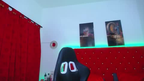 kriss_sweetboobs online show from 01-29-25, 12:13